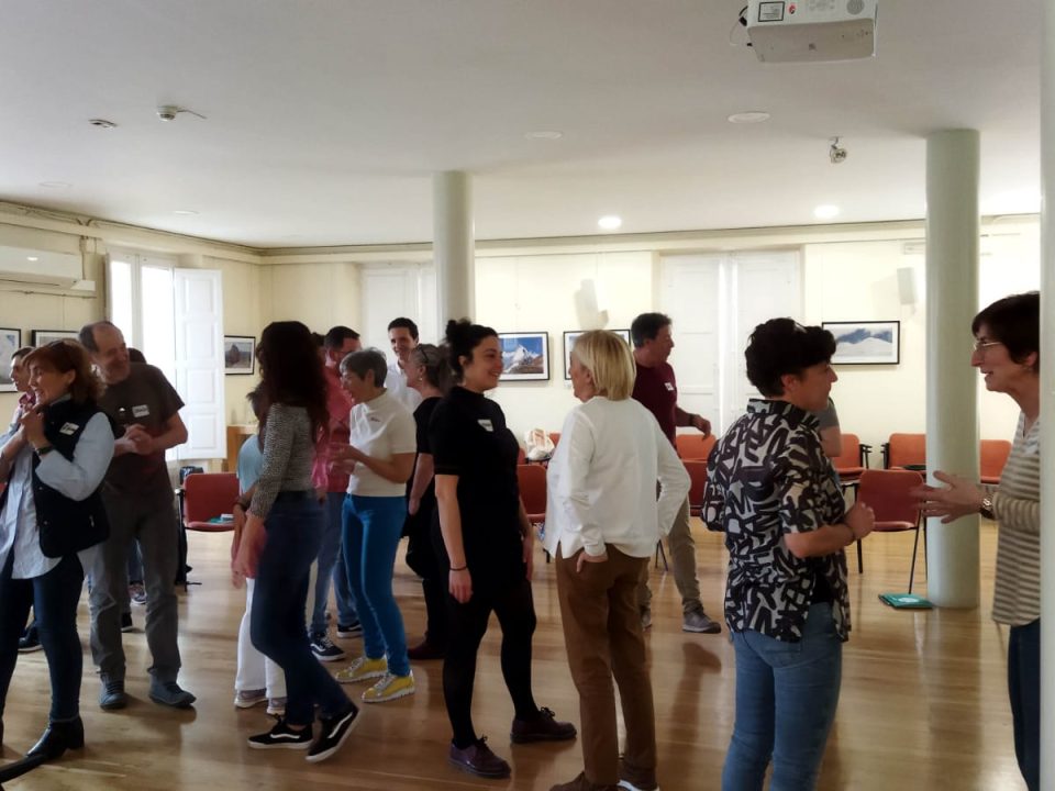 Formación en mediación y gestión de conflictos